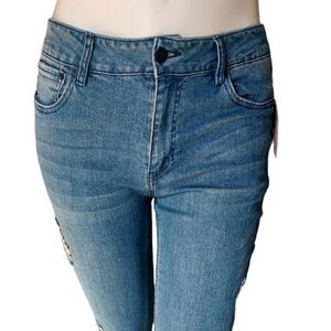 Sku# 541935...Original Use Straight leg Jeans Size 34, 30"Inseam 10"Rise